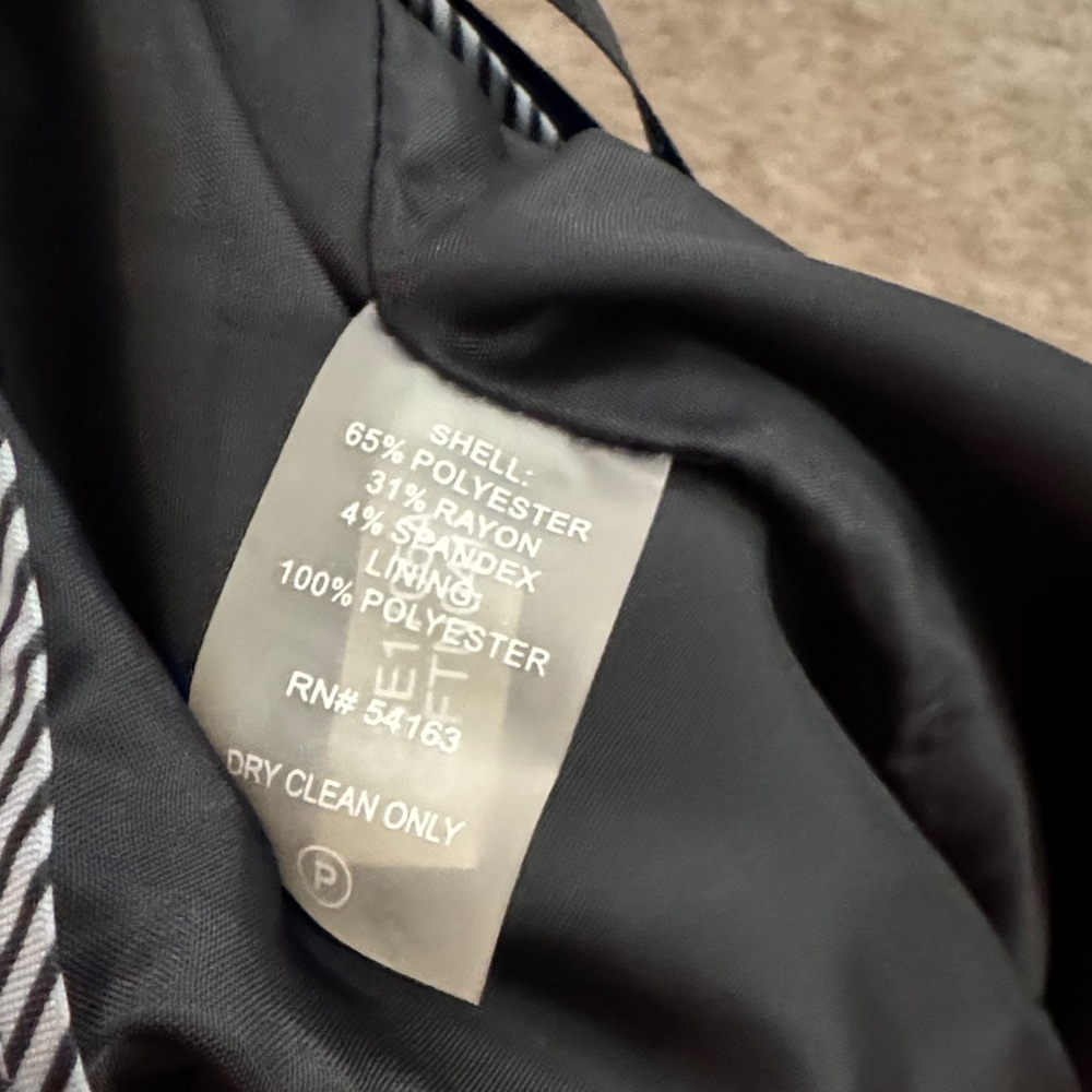 Calvin Klein Classic Black Pencil Skirt - Picture 3 of 3